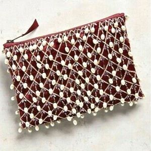SALE❗️NWT ANTHROPLOGIE VELVET PEARL SWEPT BEADED POUCH